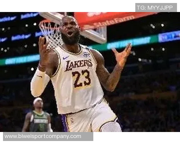 哈滕差1板创下30分20板神迹内线霸主被后卫打破一人渐渐淡出联盟