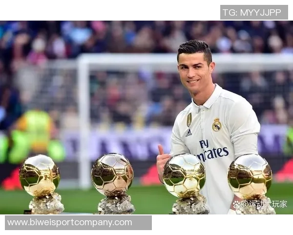 世界杯官推发布42队海报无C罗引发热议已删除原贴引关注